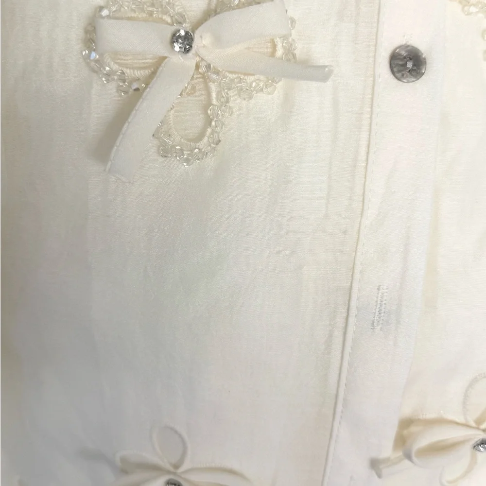 COPY - MUY MUY Cream Sheer Blouse with Bow Details - Picture 5 of 6